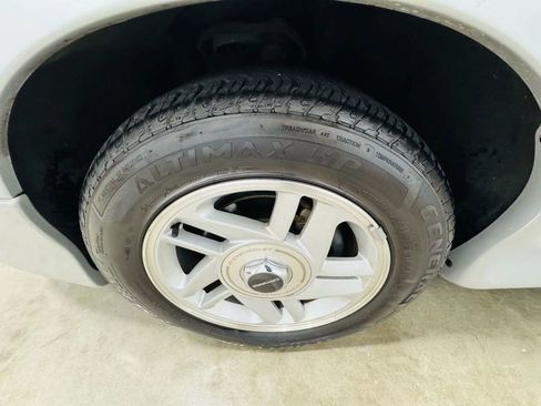 Used 1996 Chevrolet Camaro RS image 8