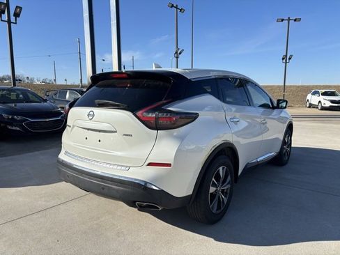 Used 2021 Nissan Murano S image 3