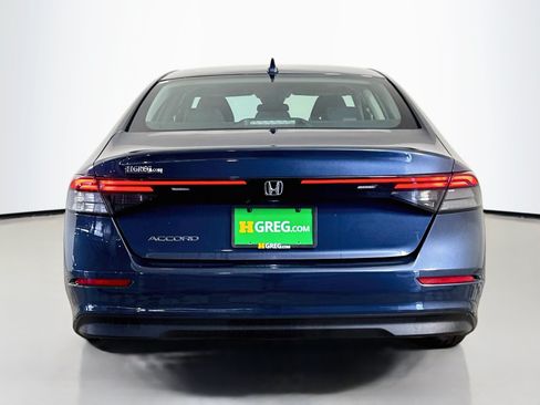 Used 2023 Honda Accord EX image 8