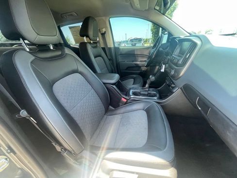 Used 2015 Chevrolet Colorado Z71 AWD/4WD image 26