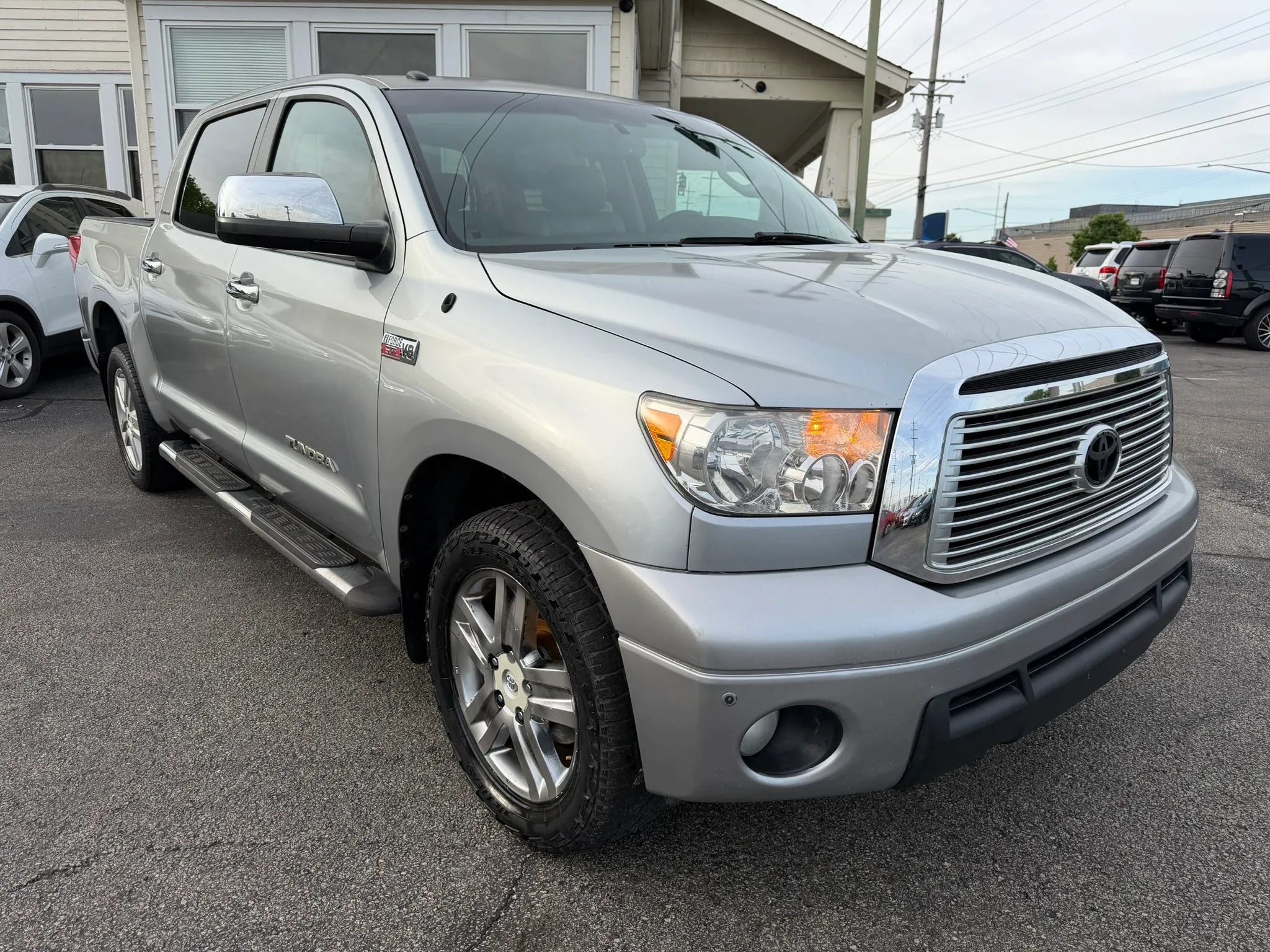 Used 2010 Toyota Tundra Limited RWD image 5