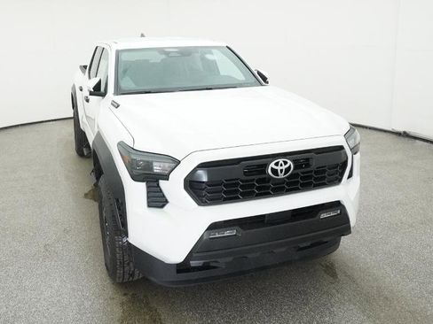 New 2025 Toyota Tacoma TRD Off-Road image 17
