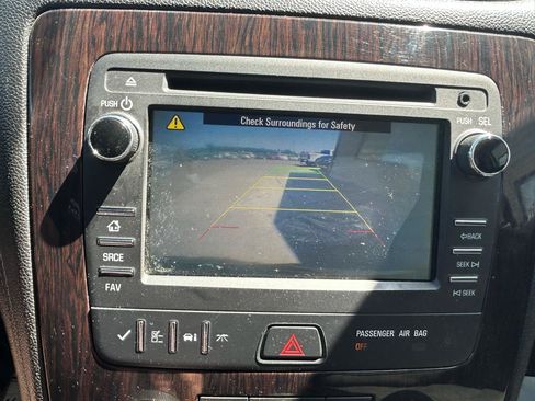 Used 2017 Chevrolet Traverse LT w/ Style and Technology Package AWD/4WD image 24