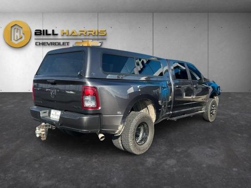 Used 2024 RAM 3500 Big Horn w/ Night Edition AWD/4WD image 5
