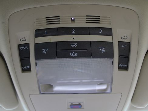 Used 2012 Lexus RX 350 AWD w/ Premium Pkg image 25