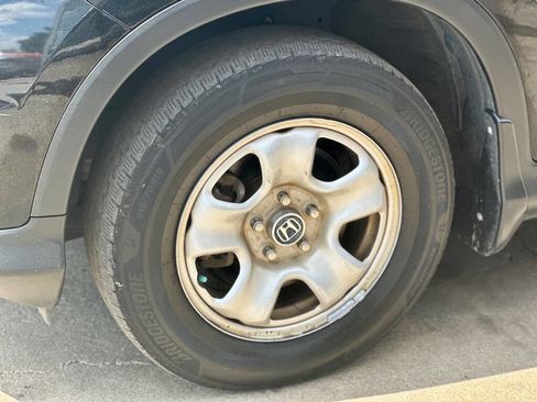 Used 2016 Honda CR-V LX image 4