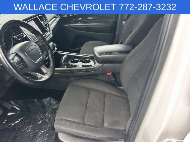 Used 2022 Dodge Durango SXT w/ Blacktop Package AWD/4WD image 14
