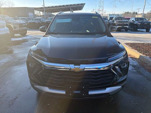 New 2026 Chevrolet TrailBlazer LT w/ Convenience Package image 2