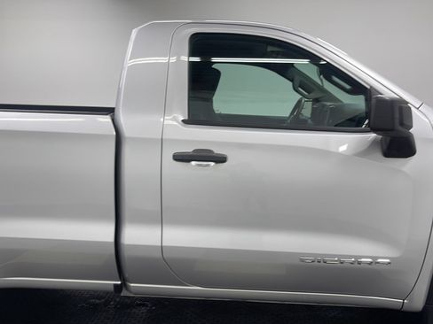 Used 2021 GMC Sierra 1500 4x4 Regular Cab w/ Sierra Value Package image 18