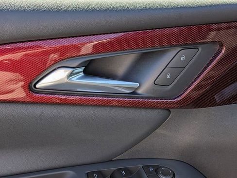 New 2026 Chevrolet Traverse Z71 w/ LPO, Floor Liner Package AWD/4WD image 12