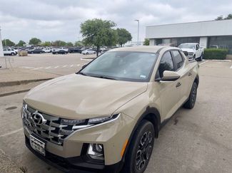 Used 2023 Hyundai Santa Cruz SEL w/ Cargo Package video 1