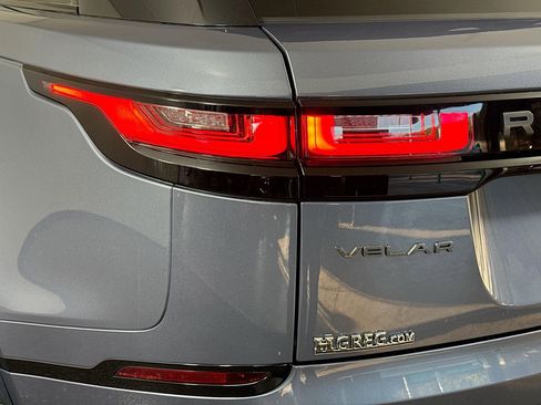 Used 2023 Land Rover Range Rover Velar R-Dynamic S image 36