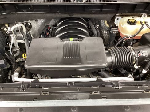 Used 2025 Chevrolet Silverado 1500 LT image 34