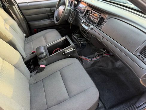 Used 2011 Ford Crown Victoria Police Interceptor w/ Trunk Pack image 14