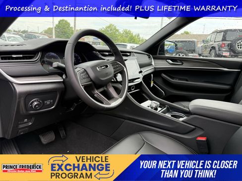 New 2026 Jeep Grand Cherokee L Limited AWD/4WD image 10