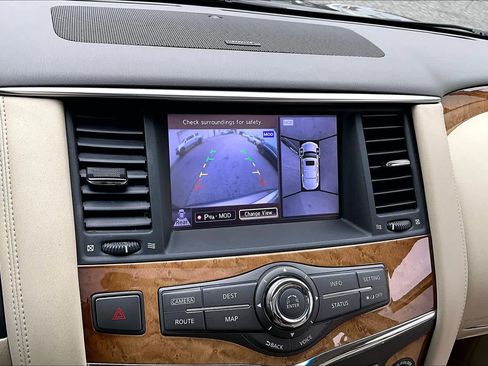 Used 2013 INFINITI QX56 w/ Theater Pkg image 25