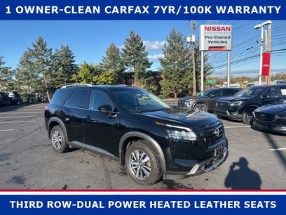 Certified 2024 Nissan Pathfinder SL w/ Black Appearance Package