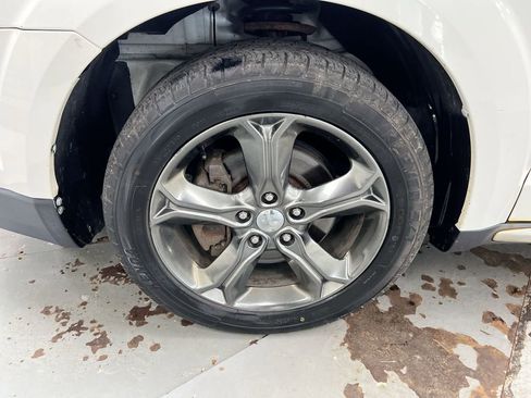 Used 2014 Dodge Journey Crossroad w/ Flexible Seating Group AWD/4WD image 28