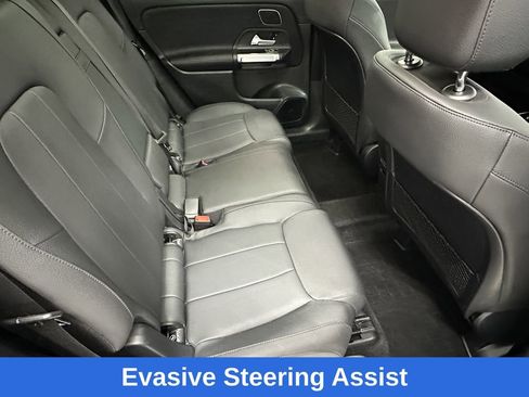 Certified 2024 Mercedes-Benz GLB 250 image 18