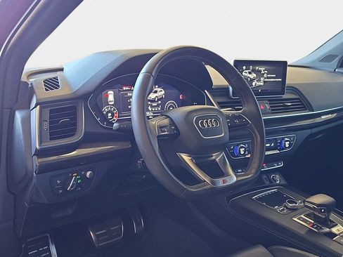 Used 2018 Audi SQ5 Prestige w/ Prestige Package AWD/4WD image 19