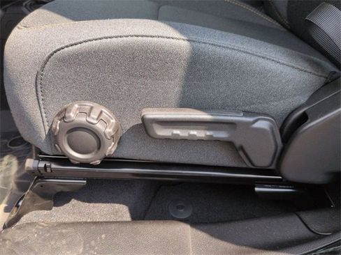 New 2025 Jeep Gladiator Sport image 13