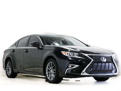 Used 2018 Lexus ES 350 w/ Premier Package