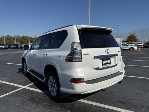 Used 2018 Lexus GX 460 w/ Navigation Package image 5