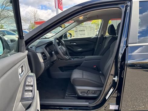 New 2026 Nissan Rogue SV image 11