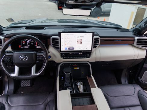 Used 2023 Toyota Tundra Capstone image 39