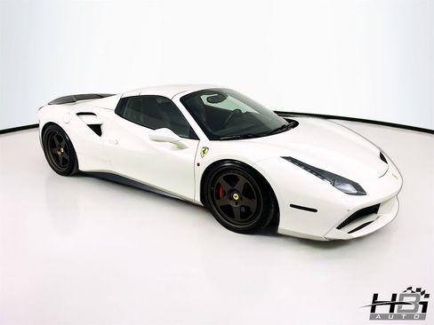 Used 2018 Ferrari 488 Spider RWD image 4