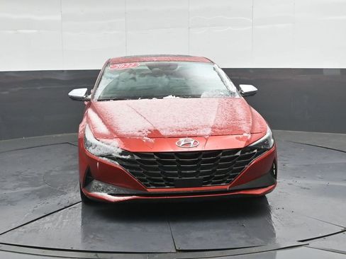 Used 2022 Hyundai Elantra Limited image 5