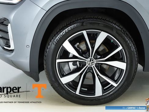 Used 2025 Volkswagen Atlas SEL Premium R-Line AWD/4WD image 45
