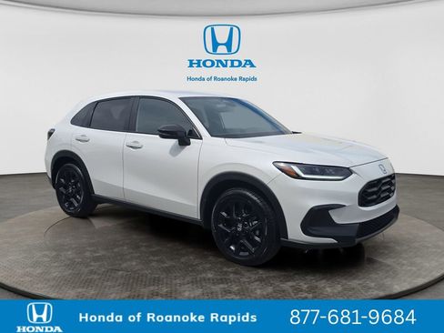 Used 2025 Honda HR-V Sport image 7