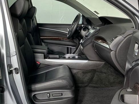 Certified 2018 Acura MDX FWD w/ Technology Package image 31