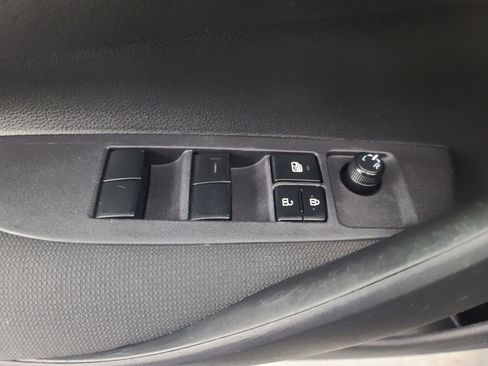 Used 2024 Toyota Corolla LE image 24