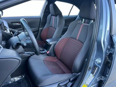 Used 2024 Toyota Corolla SE image 16