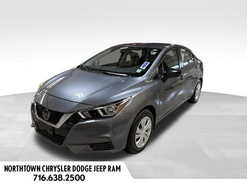 Used 2021 Nissan Versa S FWD image 1