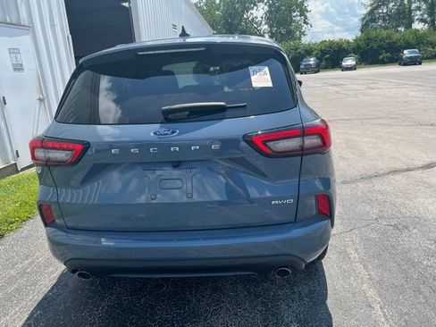 Used 2023 Ford Escape ST-Line AWD/4WD image 6