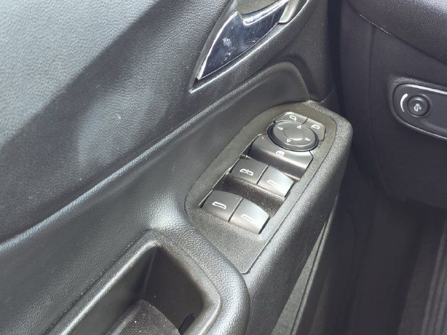 Used 2023 Chevrolet Equinox LT w/ Driver Convenience Package AWD/4WD image 17
