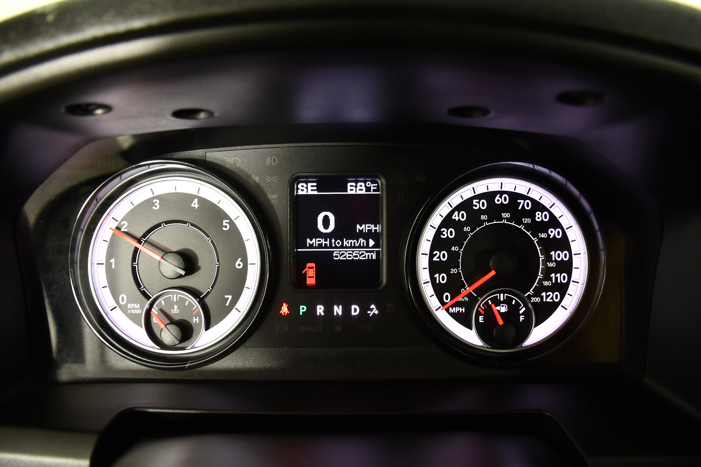 Used 2024 RAM 1500 Classic SLT AWD/4WD image 18