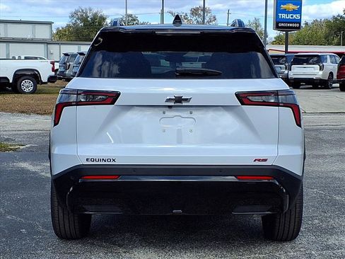 New 2026 Chevrolet Equinox RS FWD image 5