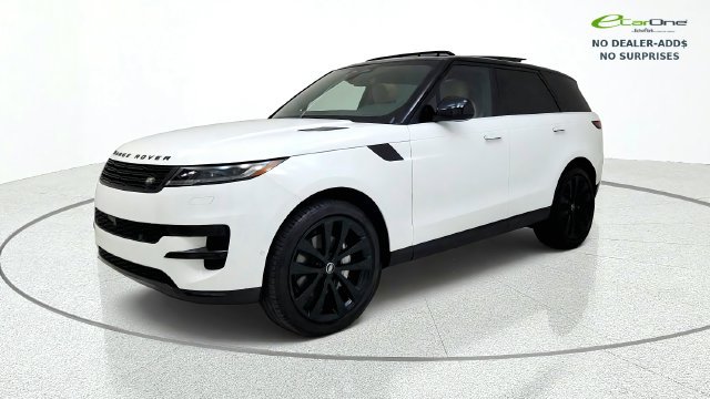 Used 2025 Land Rover Range Rover Sport SE AWD/4WD image 3