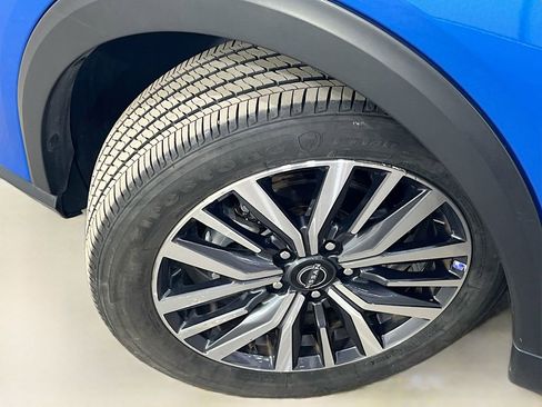 Used 2024 Nissan Kicks SV image 35