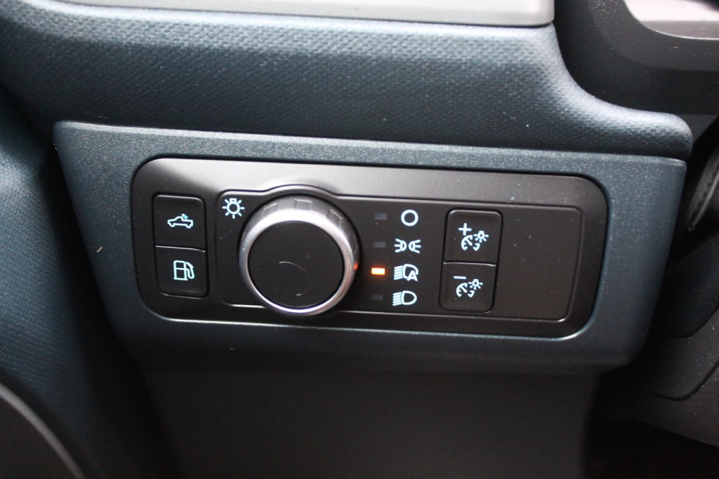 Used 2022 Ford Maverick XL FWD image 21