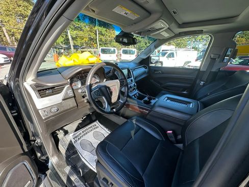 Used 2017 GMC Yukon XL SLT w/ Premium Edition image 31