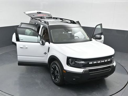 New 2025 Ford Bronco Sport Outer Banks image 25