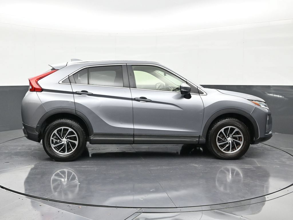 Used 2020 Mitsubishi Eclipse Cross ES AWD/4WD image 4