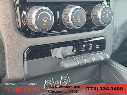 New 2026 RAM 1500 Express AWD/4WD image 30