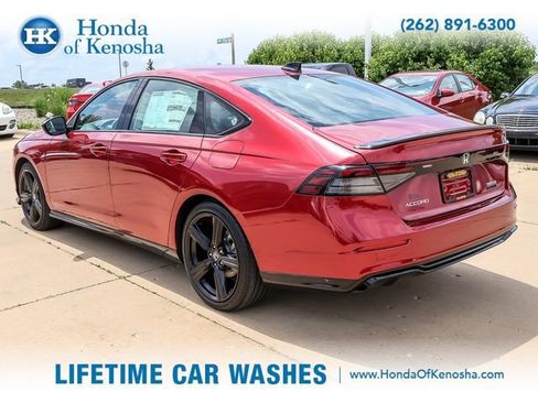 Certified 2025 Honda Accord Sport image 3