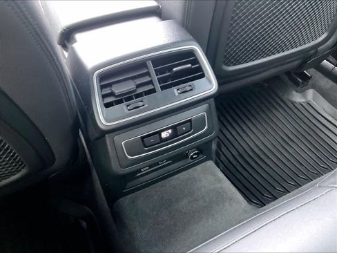 Used 2023 Audi A6 3.0T Premium image 27